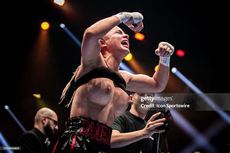 daniella hamleys celebration|Kingpyn Boxing results: Daniella Hemsley flashes audience after。